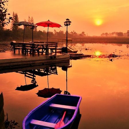 Golden Lake View Boutique Resort Καντσαναμπούρι Εξωτερικό φωτογραφία